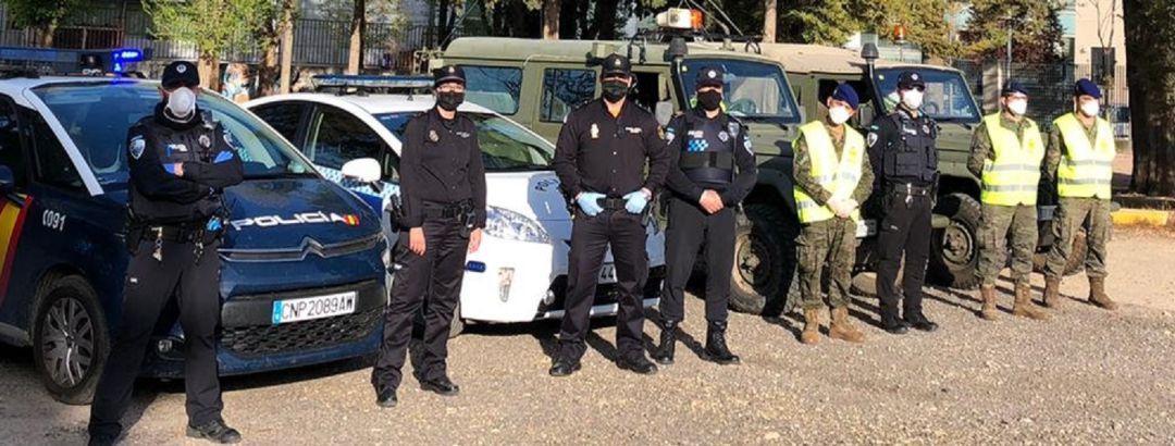 Efectivos del Bhela I de Almagro con agentes de la Policía Nacional y Local Efectivos del Bhela I de Almagro con agentes de la Policía Nacional y Local