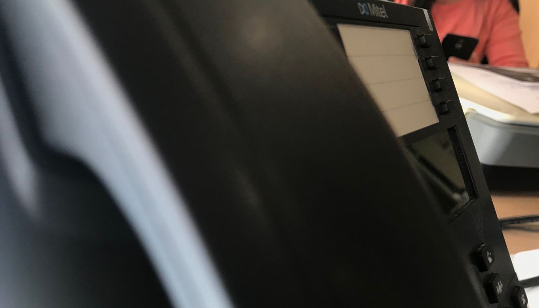 Imagen de un teléfono fijo Imagen de un teléfono fijo
