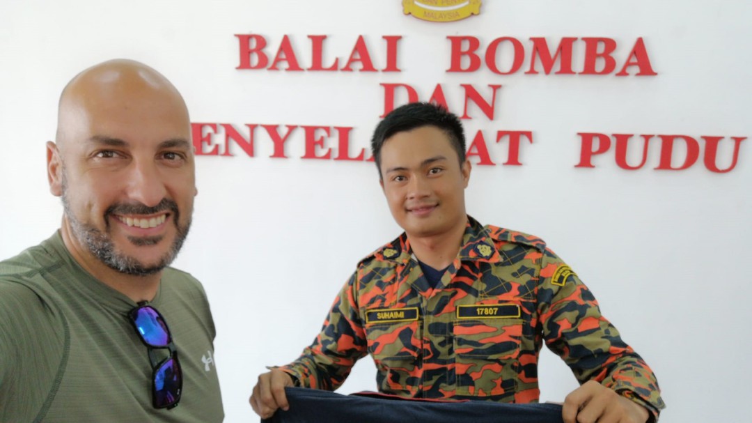 El bombero de Andújar vuelve a casa tras quedar atrapado en Bali