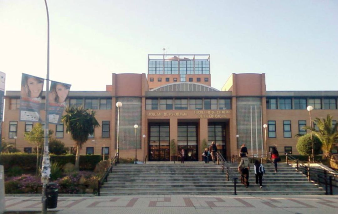 Universidad de Málaga Universidad de Málaga