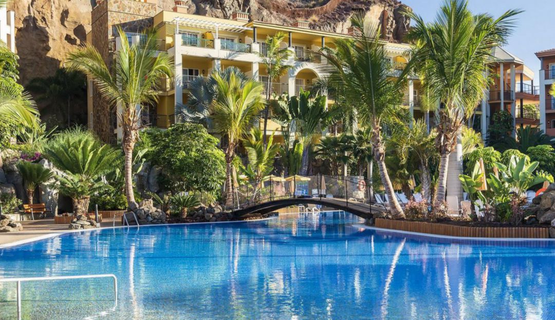 Hotel de beCordial en la playa de Mogán (Gran Canaria). Hotel de beCordial en la playa de Mogán (Gran Canaria).