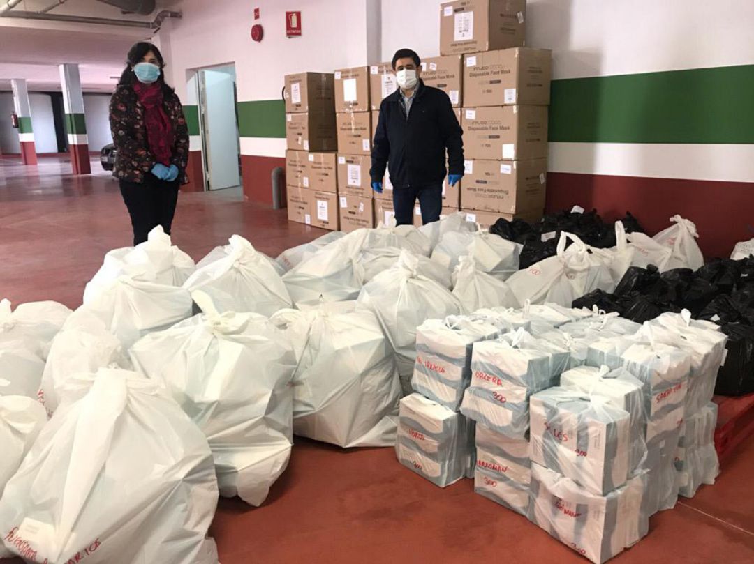 Reparto de mascarillas a los 97 municipios jiennenses. Reparto de mascarillas a los 97 municipios jiennenses.