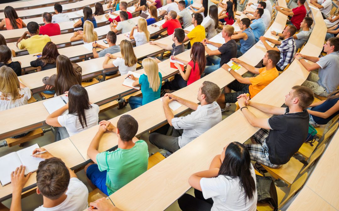 Educación suspende la convocatoria de oposiciones de Secundaria Educación suspende la convocatoria de oposiciones de Secundaria