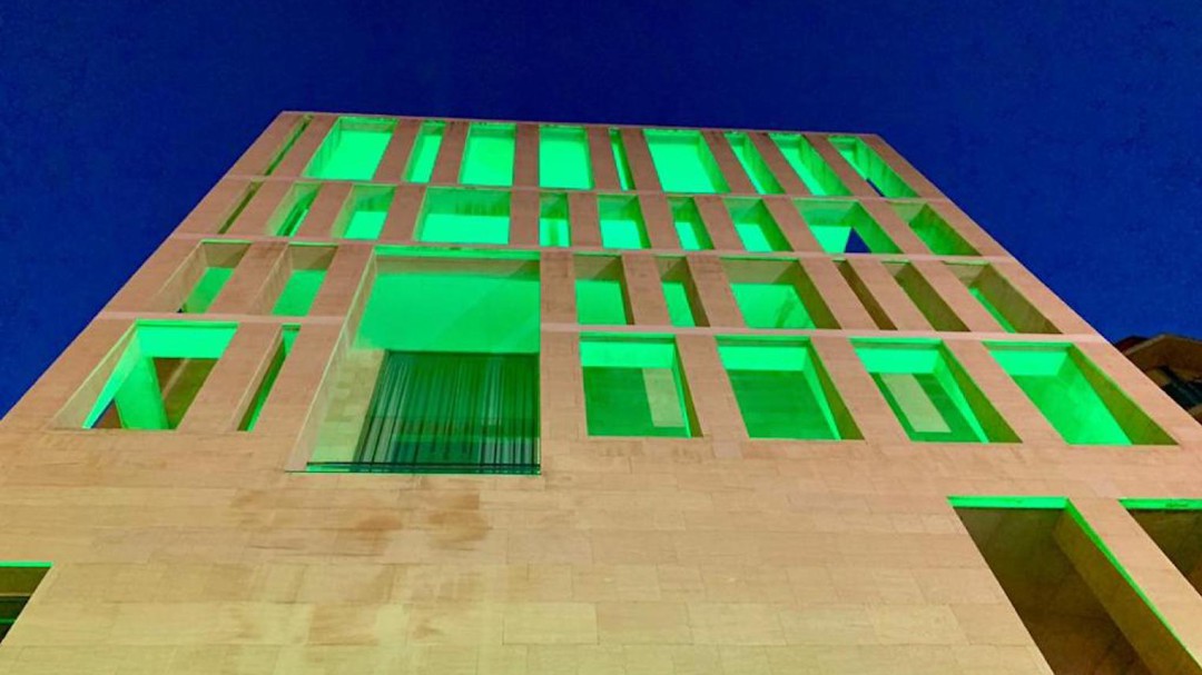 Murcia se ilumina con los colores de la Semana Santa