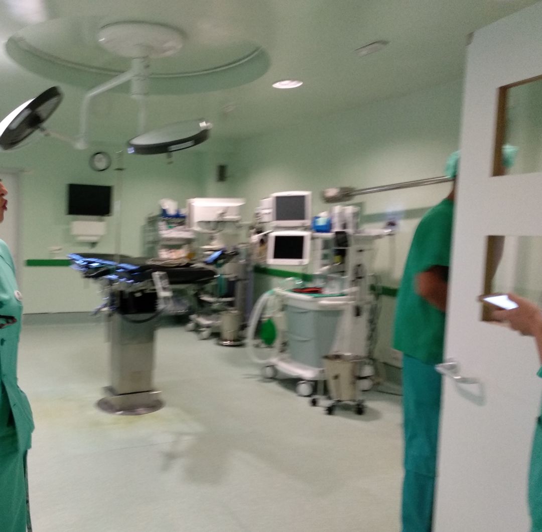 Algunos de los quirófanos del Hospital Santos Reyes se pueden reconvertir en puestos de Unidad de Cuidados Intermedios UCI Algunos de los quirófanos del Hospital Santos Reyes se pueden reconvertir en puestos de Unidad de Cuidados Intermedios UCI