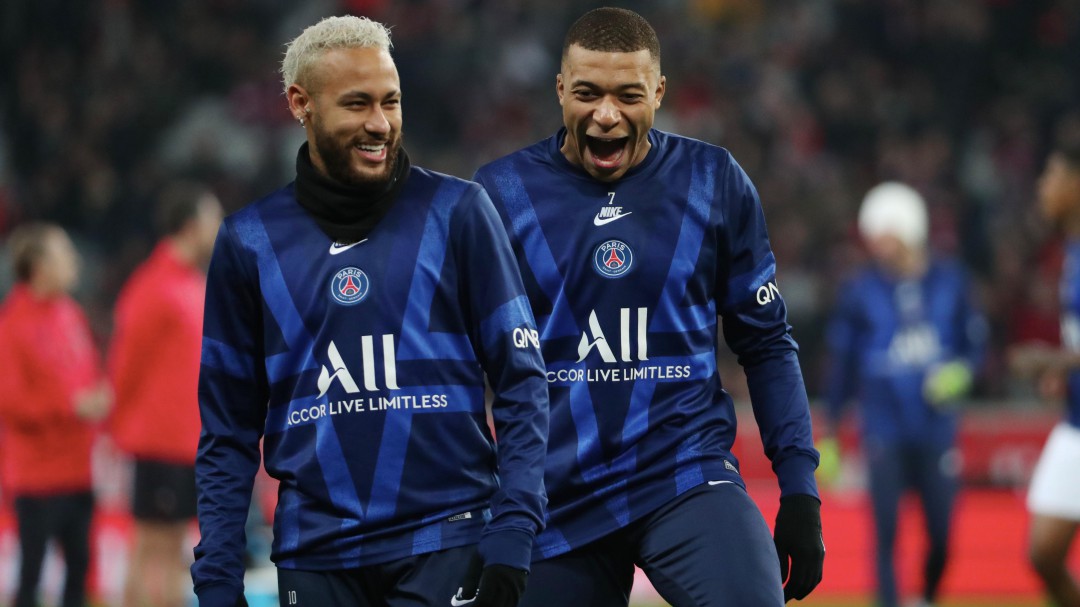El coronavirus favorece que Mbappé y Neymar sigan en el PSG, según 'L'Equipe'