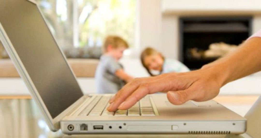 Es importante no estar junto a la familia para ejercer el teletrabajo Es importante no estar junto a la familia para ejercer el teletrabajo