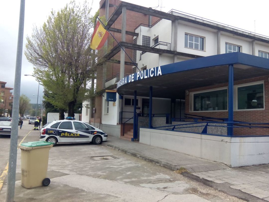 Comisaría de Policía Nacional Comisaría de Policía Nacional