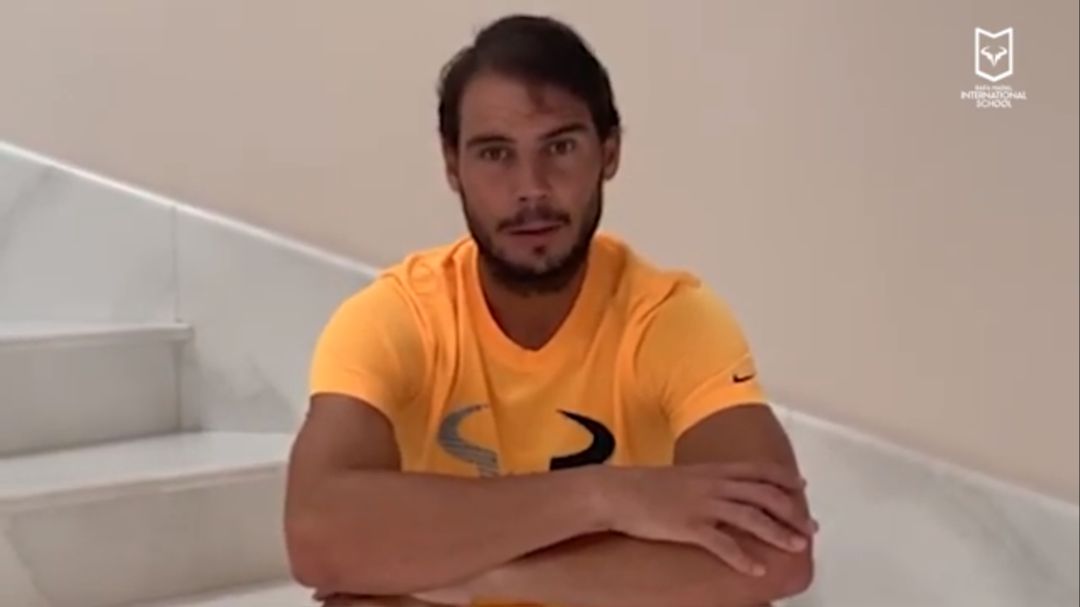 Rafa Nadal, en su mensaje a los niños de su academia. Rafa Nadal, en su mensaje a los niños de su academia.