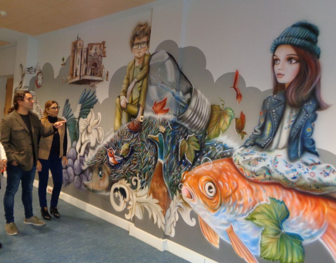Imagen de archivo de la presentación del mural de Nano Lázaro del espacio de cowoeking, que se quiere agilizar su apertura dentro de los compromisos asumidos Imagen de archivo de la presentación del mural de Nano Lázaro del espacio de cowoeking, que se quiere agilizar su apertura dentro de los compromisos asumidos