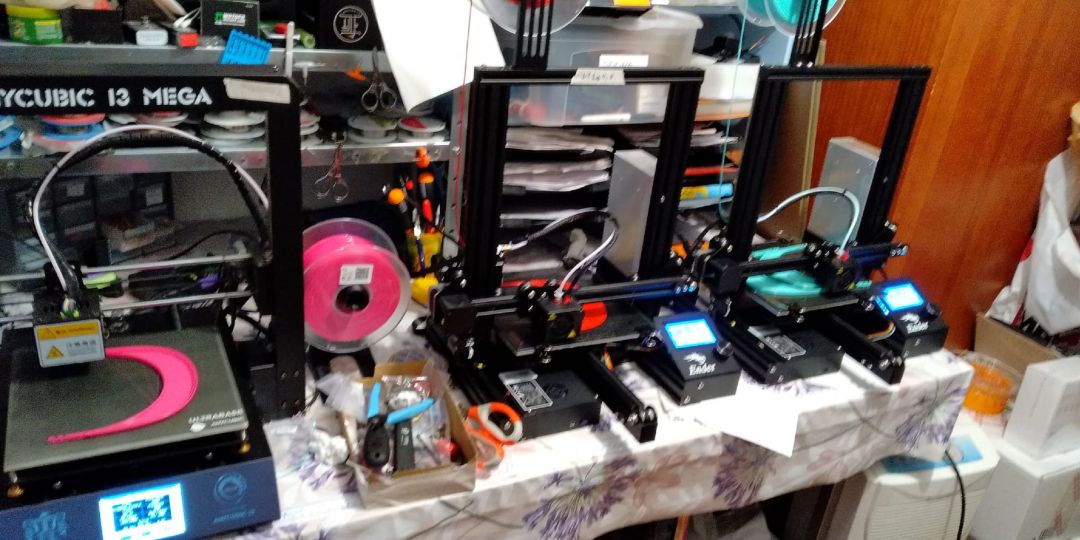 impresoras 3d, hacen mascaras en Guadix impresoras 3d, hacen mascaras en Guadix