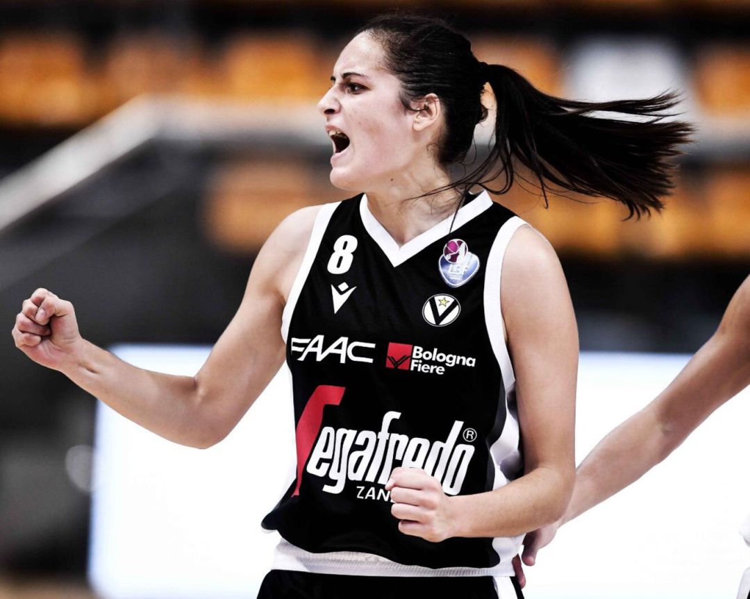 Ángela Salvadores no volverá a vestir la camiseta del Virtus este curso Ángela Salvadores no volverá a vestir la camiseta del Virtus este curso