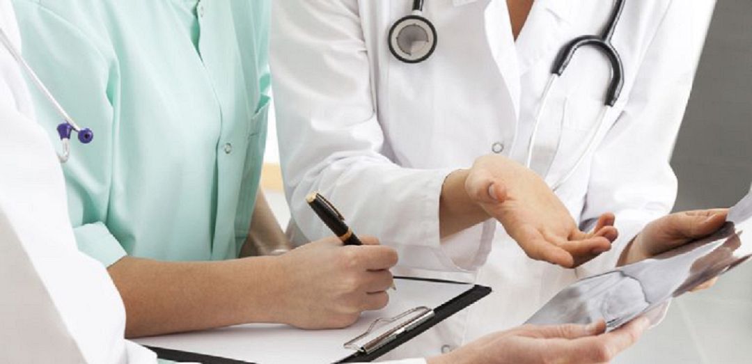 Profesionales sanitarios Profesionales sanitarios