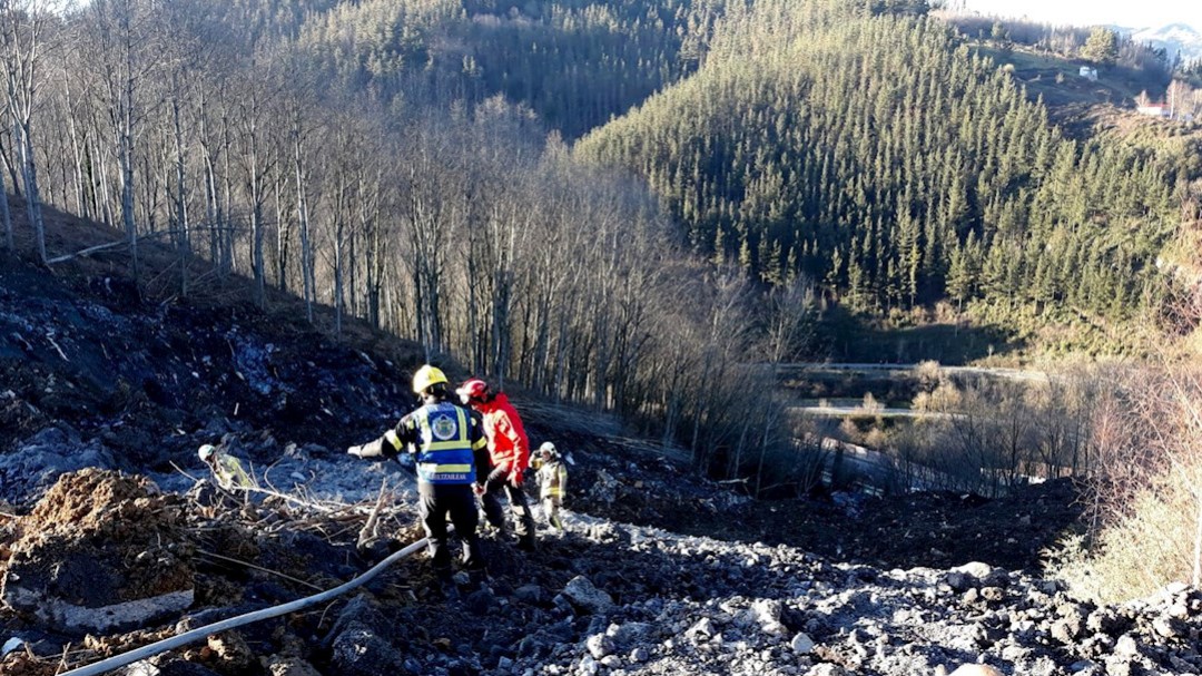 Tres expertos investigarán las causas del desprendimiento de Zaldibar