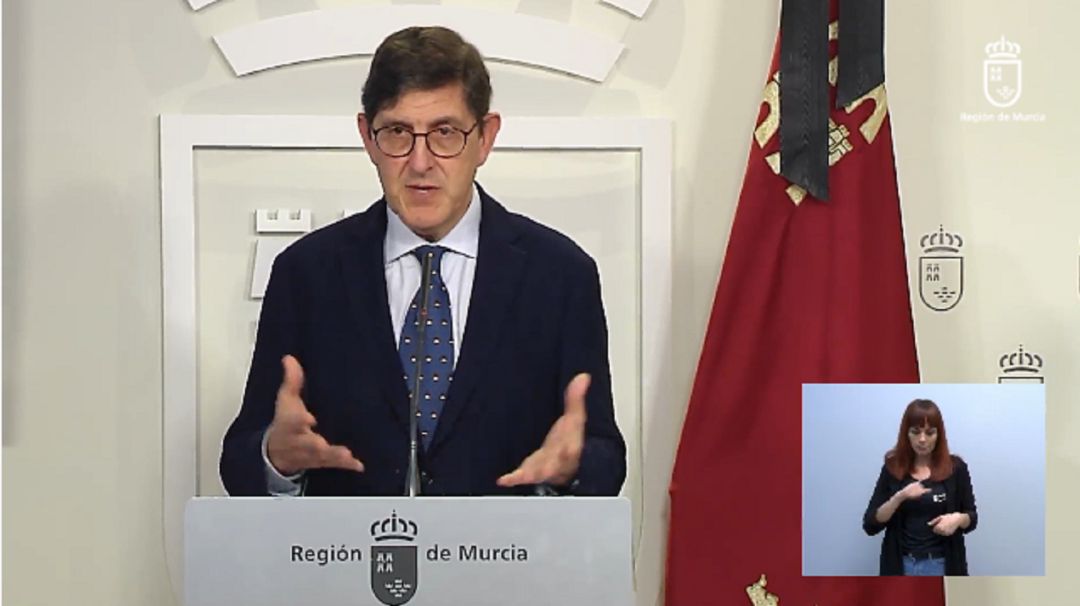 Villegas se muestra preocupado ante una posible relajación del confinamiento en Semana Santa y por la llegada de turistas a segundas residencias de costa
Villegas se muestra preocupado ante una posible relajación del confinamiento en Semana Santa y por la llegada de turistas a segundas residencias de costa