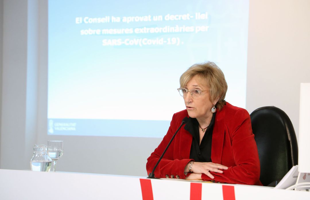 La Consellera Ana Barceló en una compareixença La Consellera Ana Barceló en una compareixença