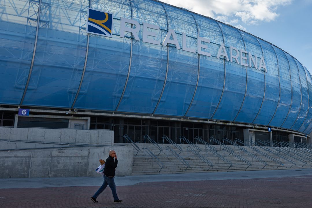 La Real Sociedad anunció este sábado que reabrirá sus instalaciones de Zubieta el próximo martes. La Real Sociedad anunció este sábado que reabrirá sus instalaciones de Zubieta el próximo martes.