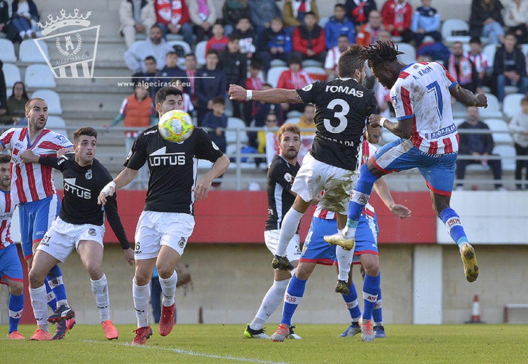 Un momento de un partido. Un momento de un partido.