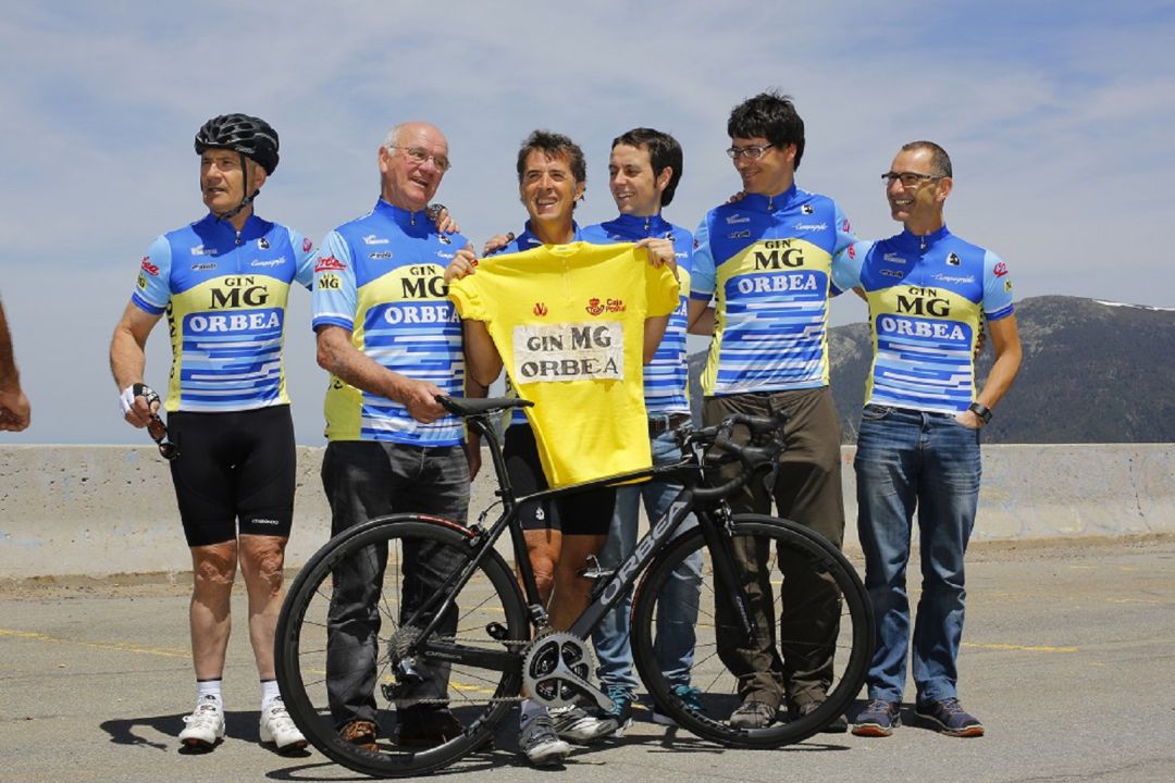 Homenaje a Pedro Delgado recordando su victoria en la Vuelta Ciclista a España de 1985 Homenaje a Pedro Delgado recordando su victoria en la Vuelta Ciclista a España de 1985