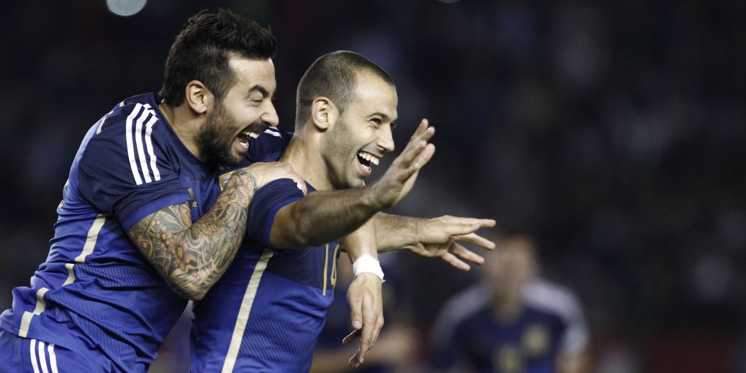 Lavezzi y Mascherano, durante un amistoso previo al Mundial de Brasil 2014 Lavezzi y Mascherano, durante un amistoso previo al Mundial de Brasil 2014