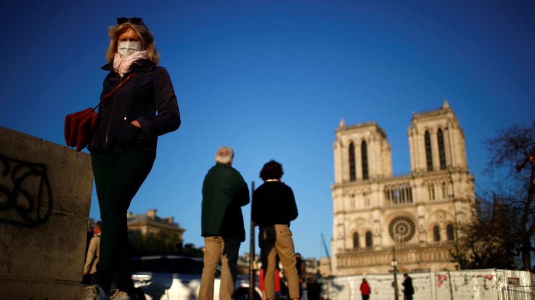 La campana de Notre Dame vuelve a sonar un año después del incendio