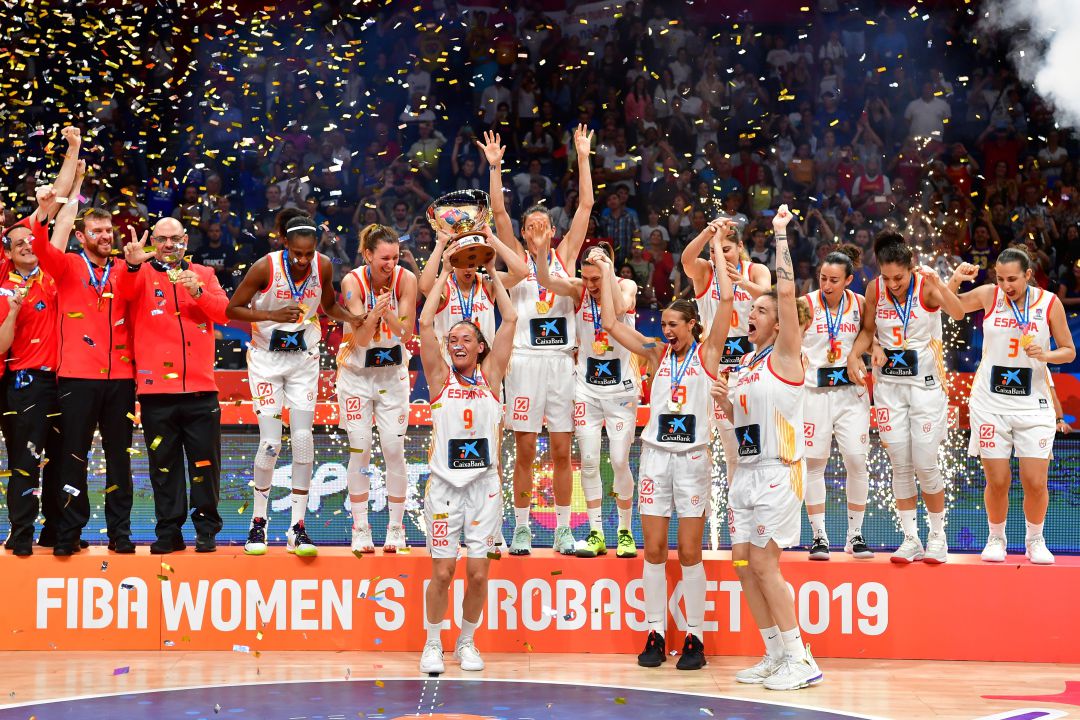 La selección española de baloncesto femenina se proclamó campeona de Europa el año pasado. La selección española de baloncesto femenina se proclamó campeona de Europa el año pasado.
