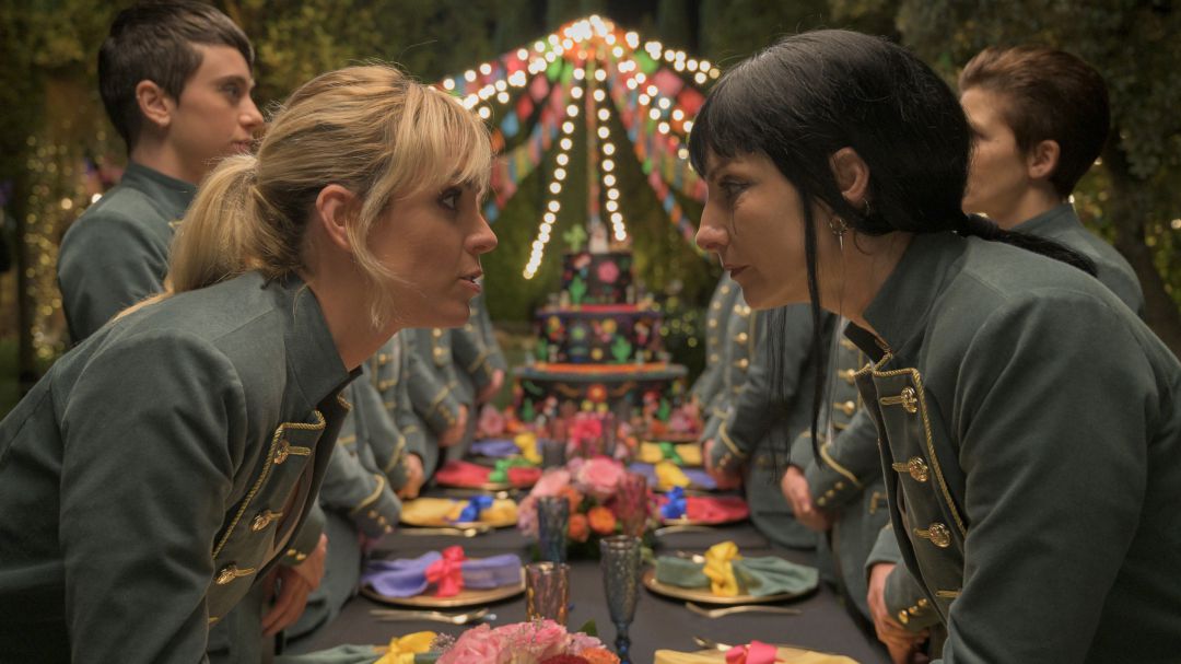 Macarena (Maggie Civantos) y Zulema (Najwa Nimri) antes de su último gran golpe en 'Vis a Vis: El Oasis' Macarena (Maggie Civantos) y Zulema (Najwa Nimri) antes de su último gran golpe en 'Vis a Vis: El Oasis'