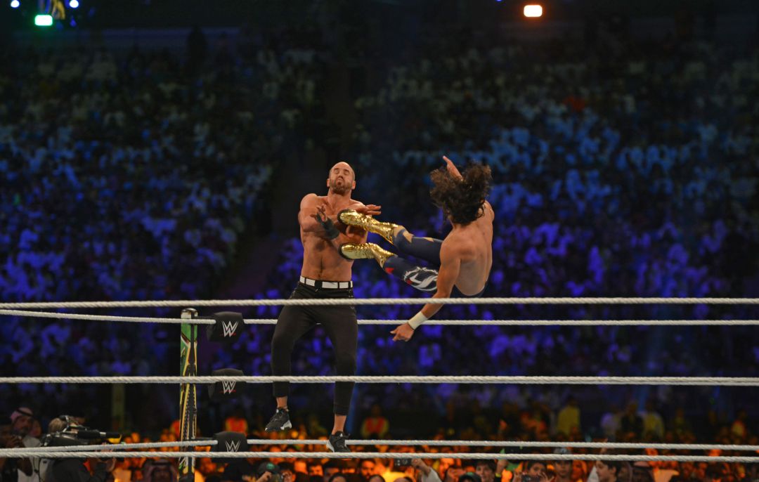 La lucha libre sigue en Florida. La lucha libre sigue en Florida.