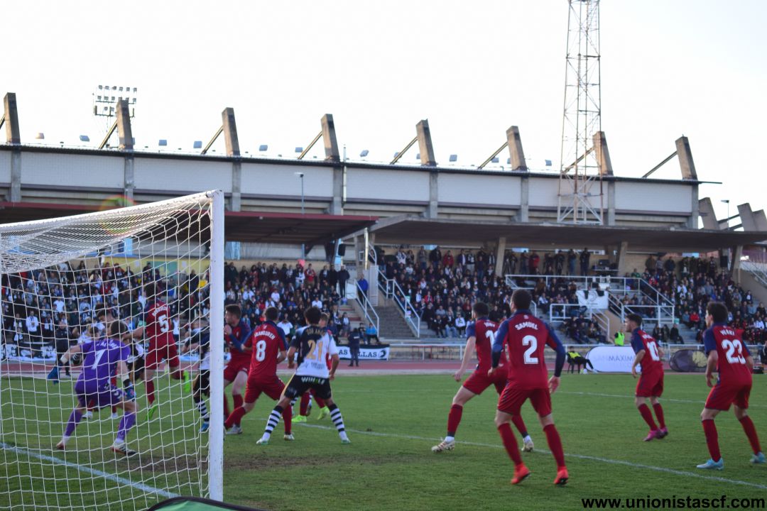 Unionistas, en un partido esta temporada. Unionistas, en un partido esta temporada.