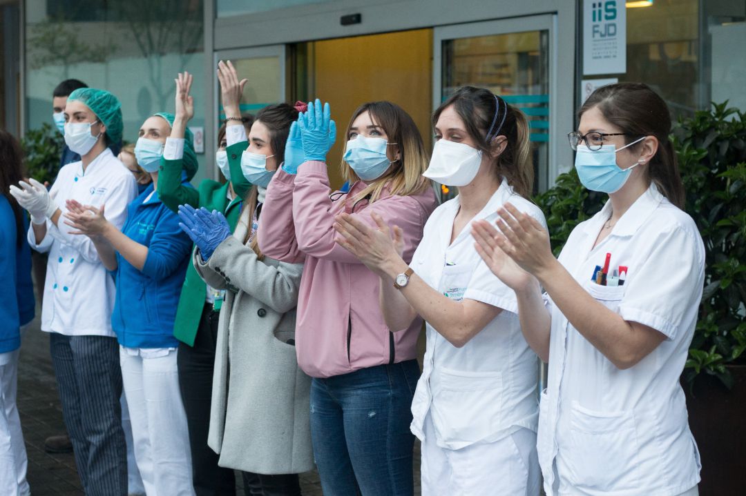 Las sanitarias siguen haciendo un trabajo denodado para mantener a flote el sistema. Las sanitarias siguen haciendo un trabajo denodado para mantener a flote el sistema.