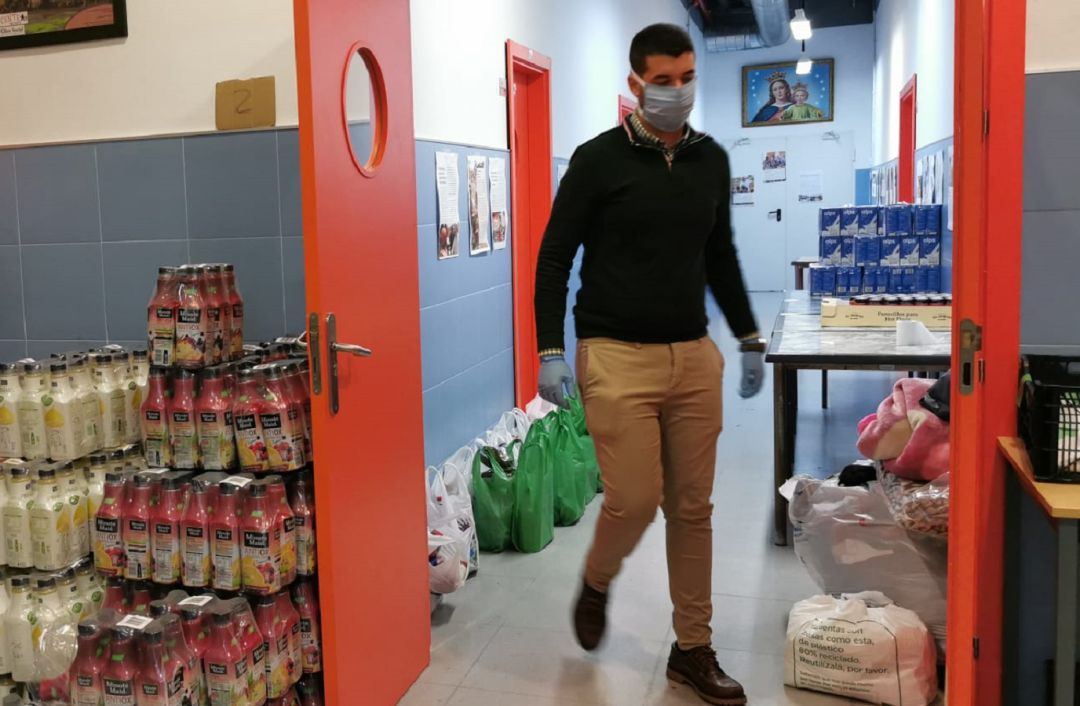 El Consejo atiende a más de 140 familias del Polígono Sur y las Tres Mil Viviendas El Consejo atiende a más de 140 familias del Polígono Sur y las Tres Mil Viviendas