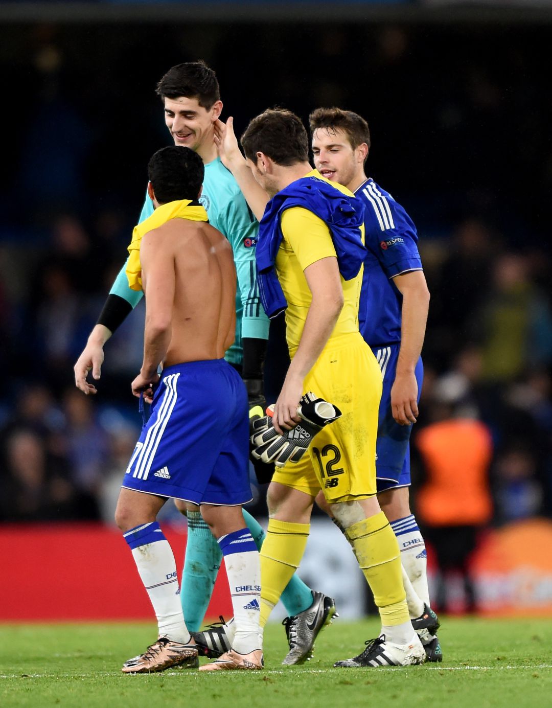 Courtois y Casillas
Courtois y Casillas