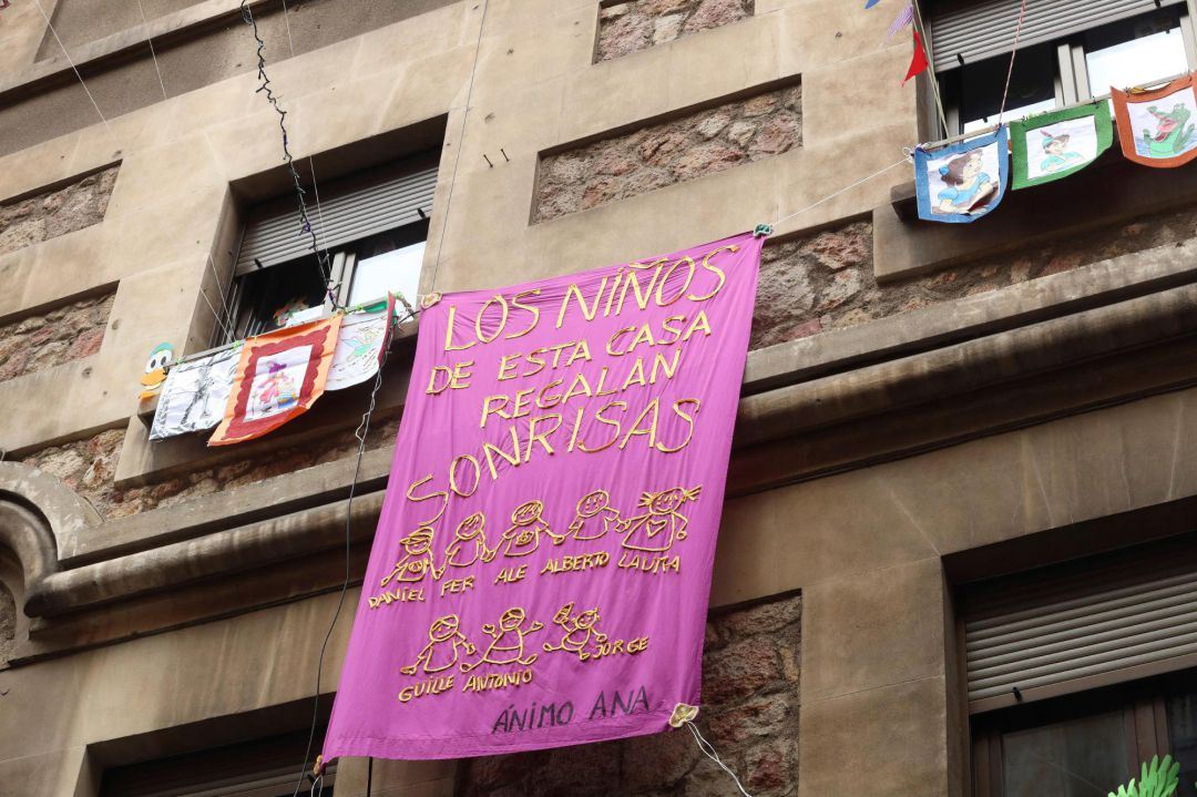 Los balcones de Salamanca también son protagonistas estos días. Los balcones de Salamanca también son protagonistas estos días.