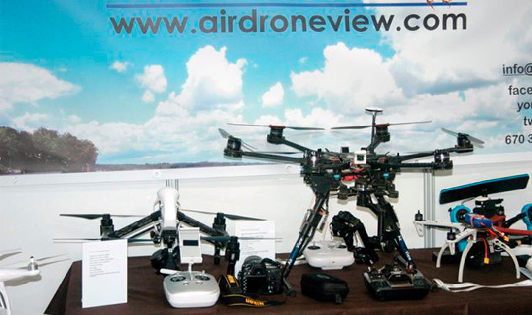 Drones exihinidos en la FIO Drones exihinidos en la FIO