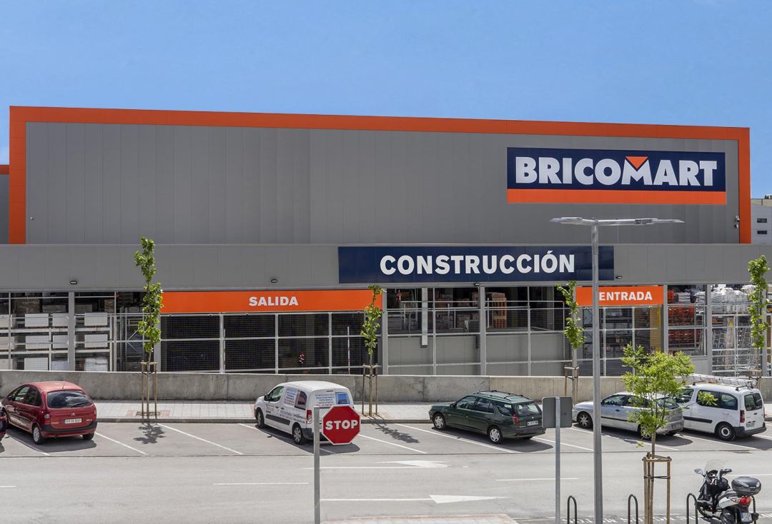 Instalaciones de Bricomart en Murcia Instalaciones de Bricomart en Murcia