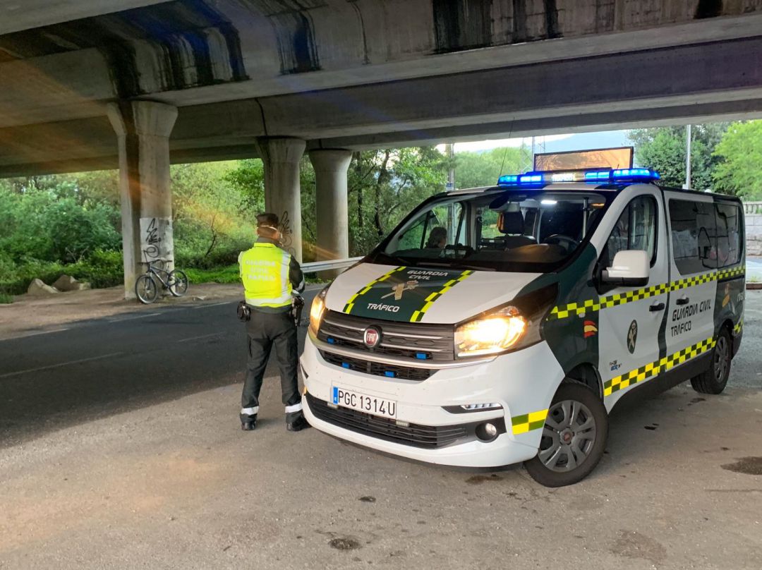 Ciclista interceptado en O Porriño Ciclista interceptado en O Porriño