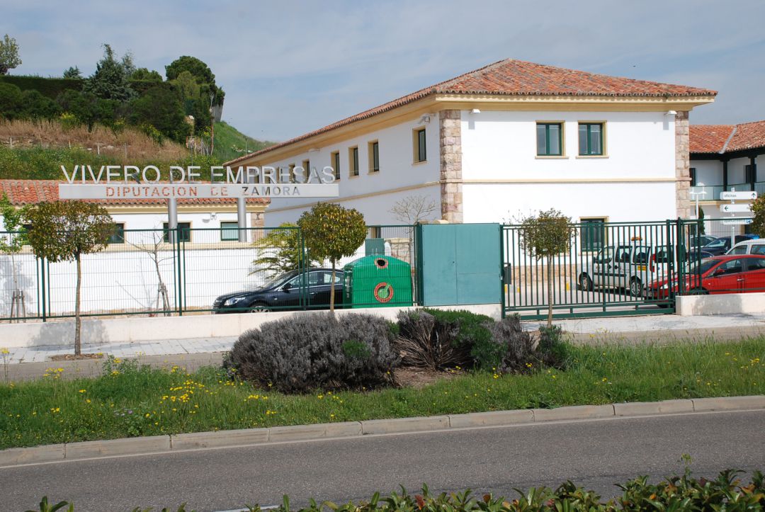 Vivero de empresas en la Aldehuela Vivero de empresas en la Aldehuela