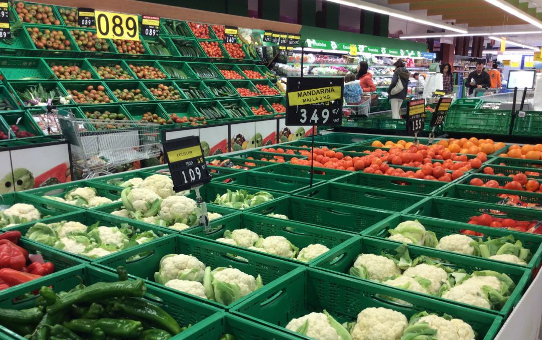 Los supermercados acusan el paso de la Semana Santa. Los supermercados acusan el paso de la Semana Santa.