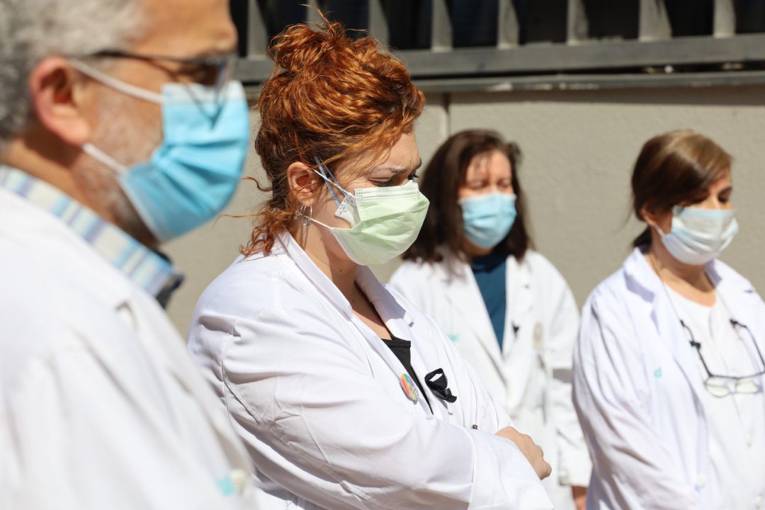 Sanitarios de un centro de salud Sanitarios de un centro de salud
