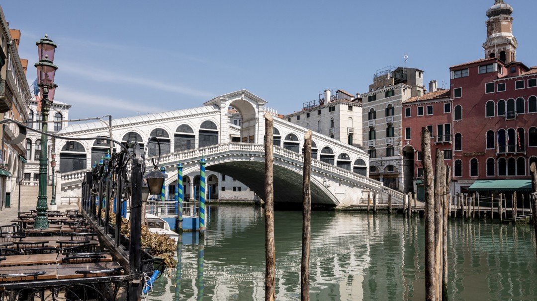 Los efectos del confinamiento en Venecia: así ha cambiado el color de sus aguas respecto al año pasado