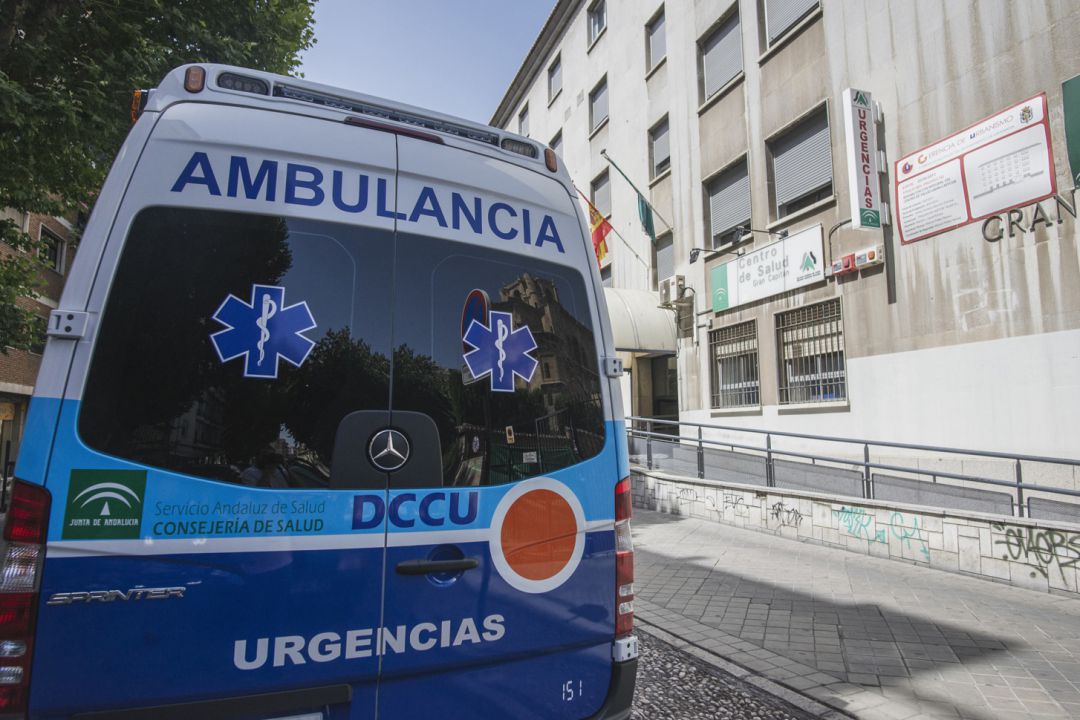 Foto de archivo del centro de salud Gran Capitán de Granada Foto de archivo del centro de salud Gran Capitán de Granada