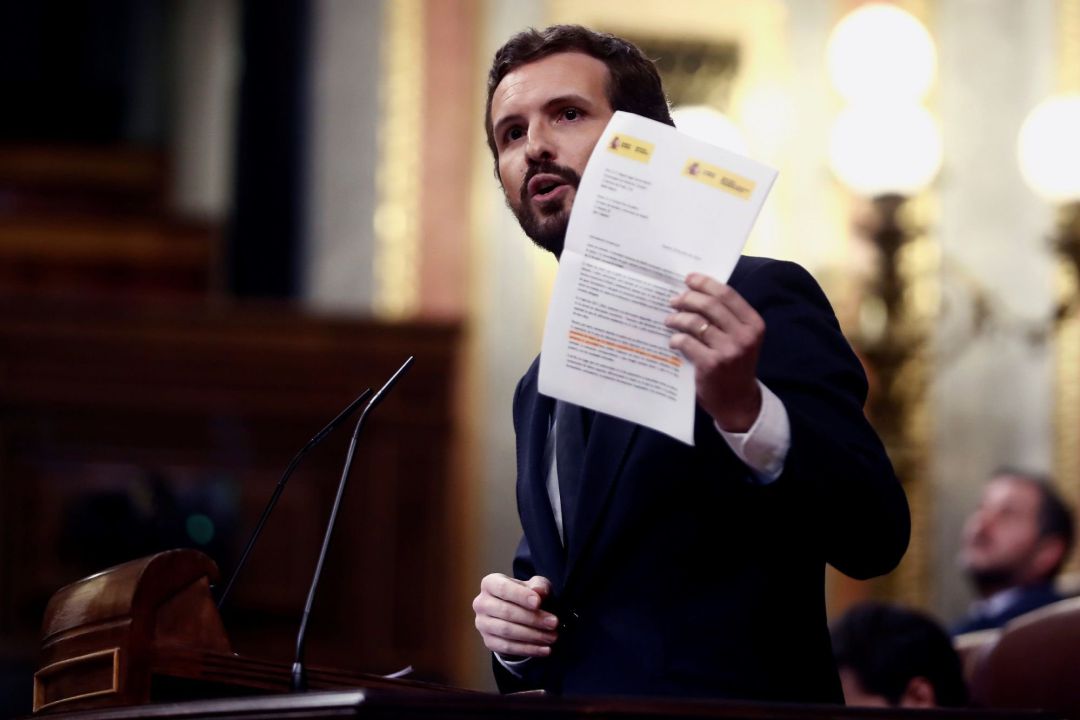 El líder del PP, Pablo Casado durante su comparecencia en el pleno celebrado este miércoles en el Congreso, durante el debate sobre la tercera prórroga del estado de alarma, donde citó el informe australiano para asegurar que la gestión de España era "la peor del mundo".
El líder del PP, Pablo Casado durante su comparecencia en el pleno celebrado este miércoles en el Congreso, durante el debate sobre la tercera prórroga del estado de alarma, donde citó el informe australiano para asegurar que la gestión de España era "la peor del mundo".