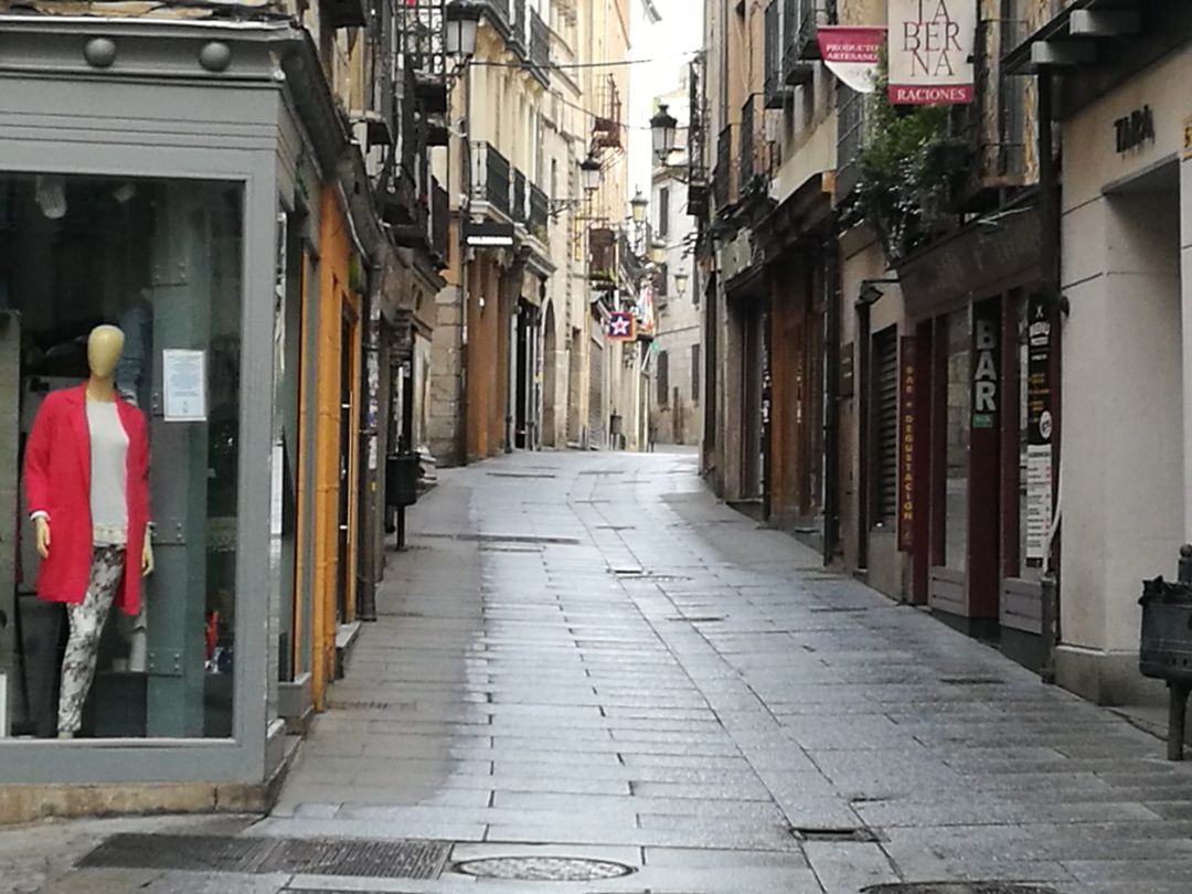 Calle Real vacía Calle Real vacía