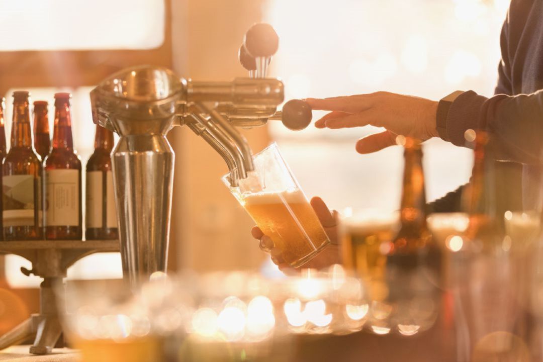 Un bar, antes del confinamiento Un bar, antes del confinamiento