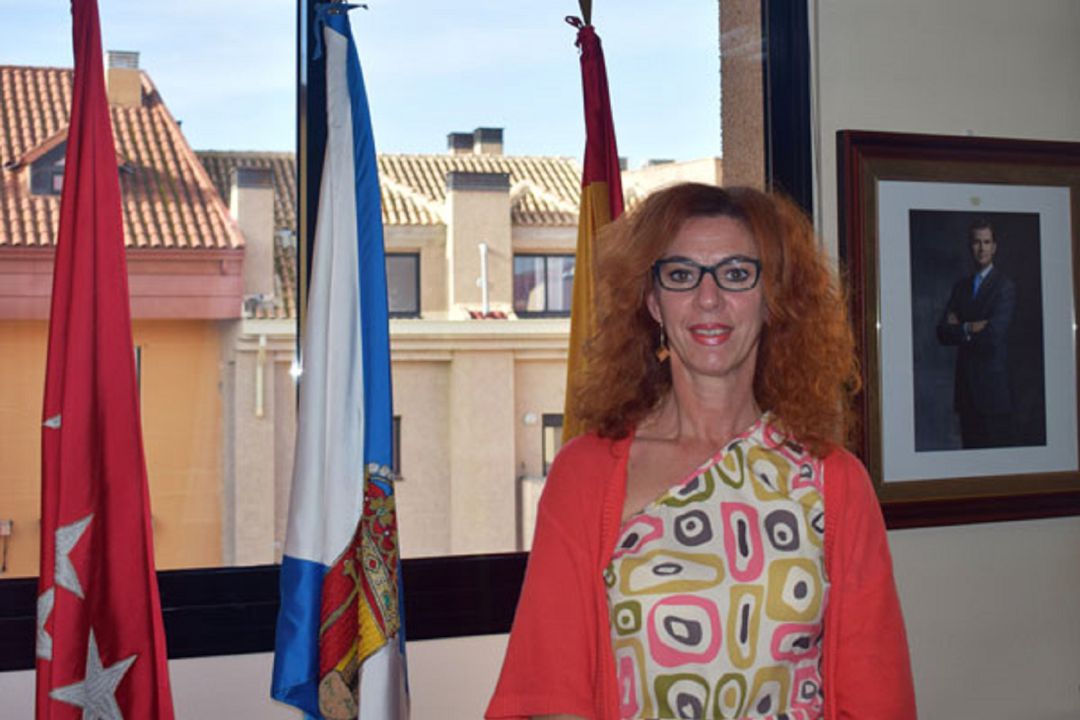 Antonia Alcázar, alcaldesa de Velilla de San Antonio. Antonia Alcázar, alcaldesa de Velilla de San Antonio.