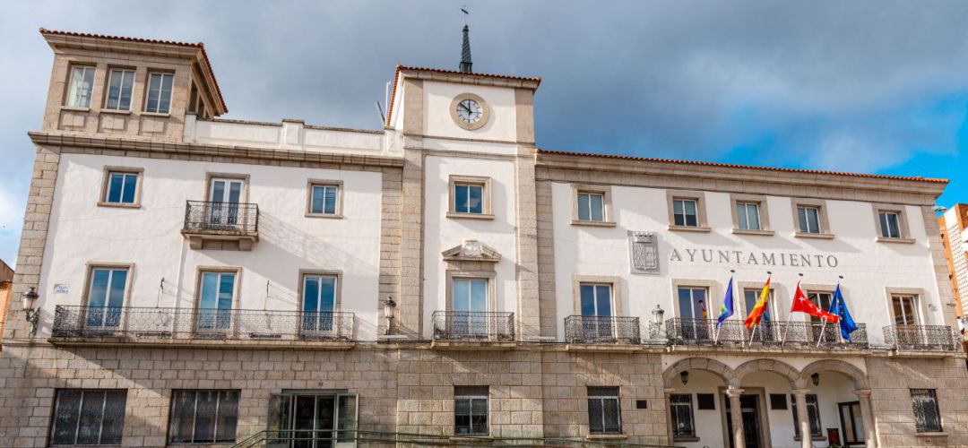 Fachada del Consistorio Fachada del Consistorio