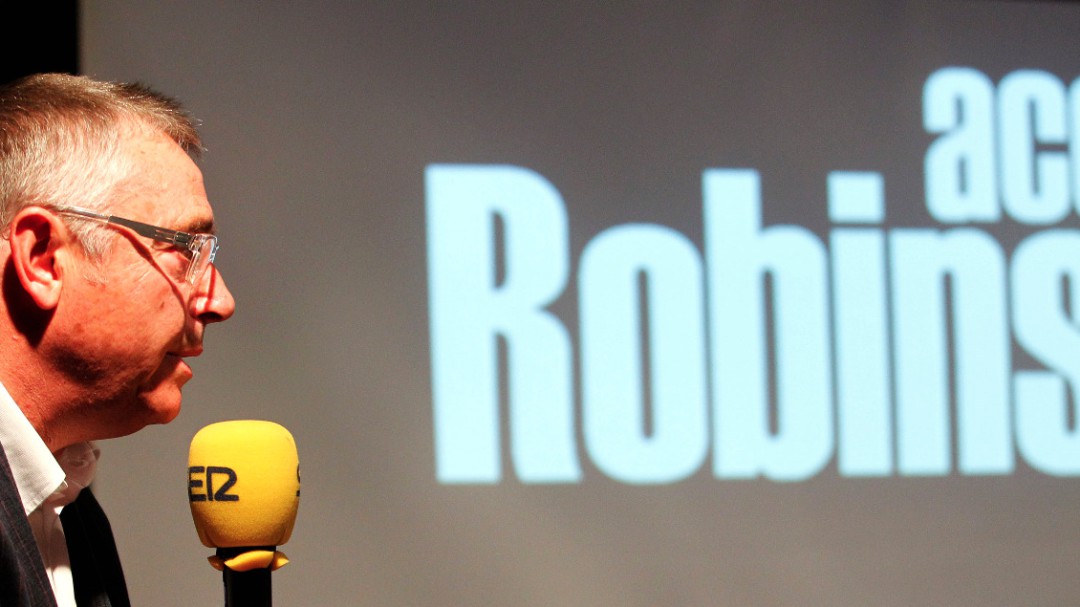Muere Michael Robinson