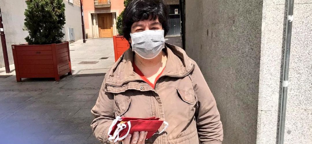 Reparto de mascarillas sanitarias Reparto de mascarillas sanitarias