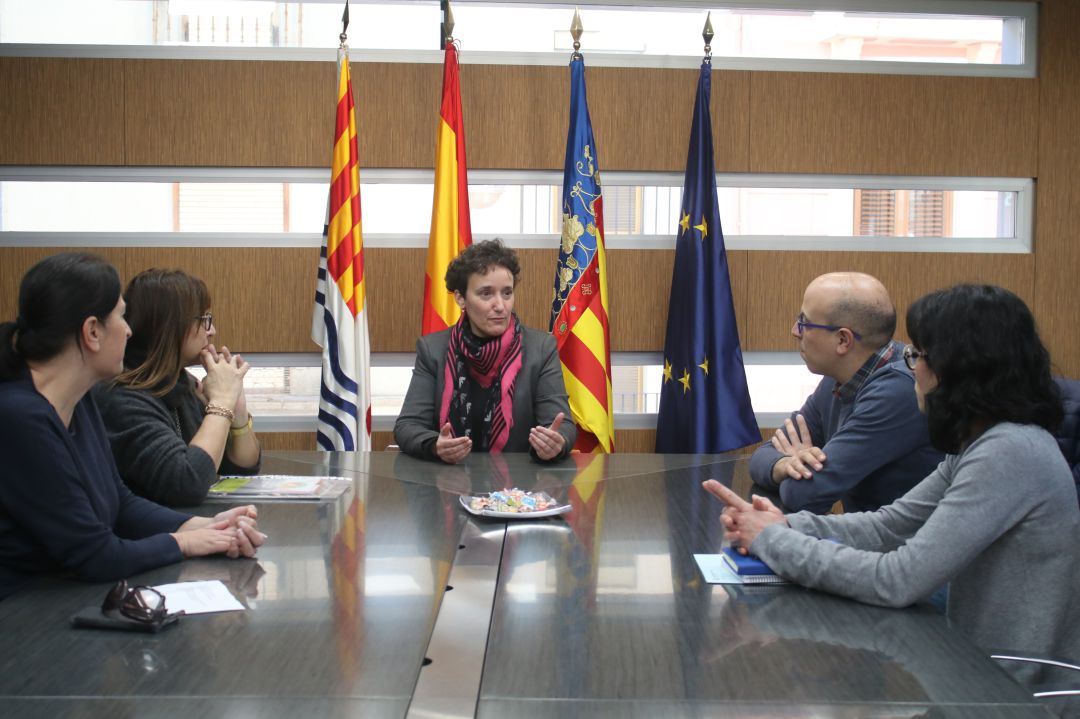 El Ayuntamiento de Onda subvencionará los alimentos y tratamientos médicos de las personas El Ayuntamiento de Onda subvencionará los alimentos y tratamientos médicos de las personas