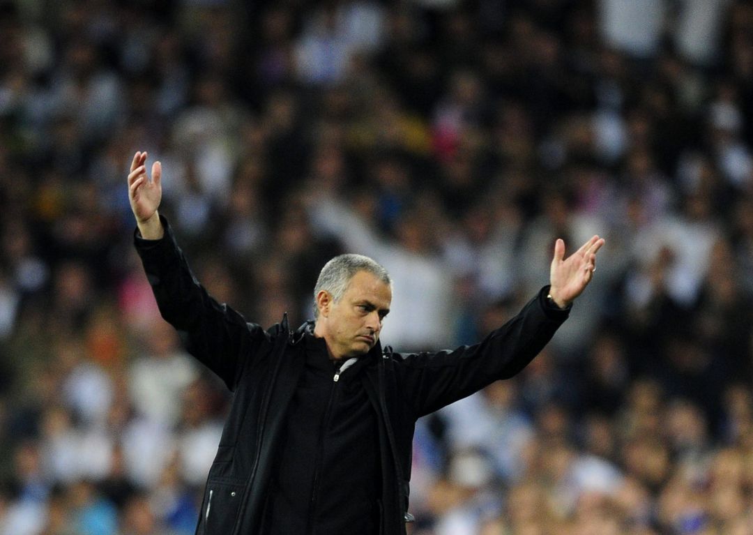 Mourinho lamenta una acción en la vuelta de las semifinales de Champions contra el Bayern, en la temporada 2011-2012 Mourinho lamenta una acción en la vuelta de las semifinales de Champions contra el Bayern, en la temporada 2011-2012